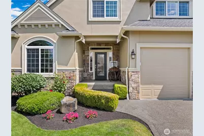 925 23rd Street SW, Puyallup, WA 98371 - Photo 2