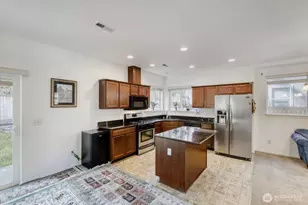 1328 E 51st St, Tacoma, WA 98404 - Photo 8