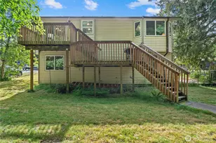 7780 E Van Buren St, Port Orchard, WA 98366 - Photo 24