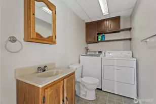 7780 E Van Buren St, Port Orchard, WA 98366 - Photo 16