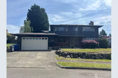 4464 122nd Avenue SE, Bellevue, WA 98006 - Photo 1