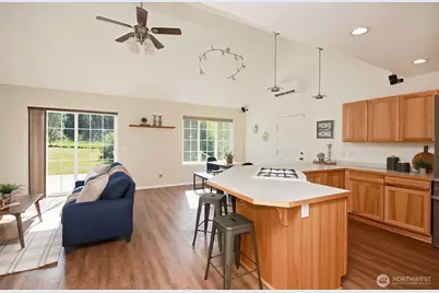 965 Rehberg Road, Greenbank, WA 98253 - Photo 2