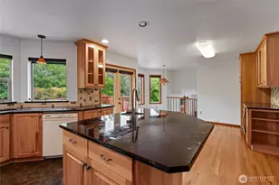 4701 Osprey Dr NE, Tacoma, WA 98422 - Photo 8
