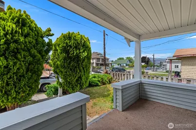 811 Cascade Street, Wenatchee, WA 98801 - Photo 30