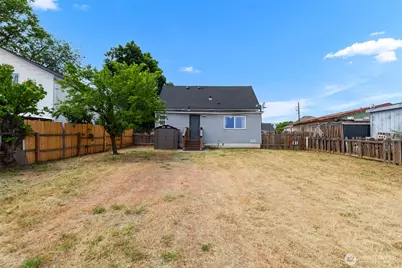 811 Cascade Street, Wenatchee, WA 98801 - Photo 22