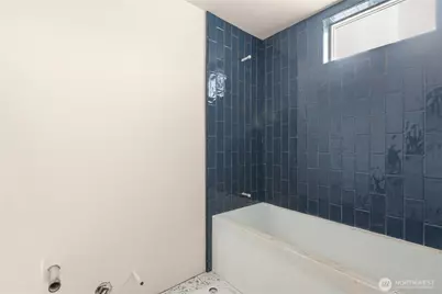6002 26th Avenue NW, Seattle, WA 98107 - Photo 4