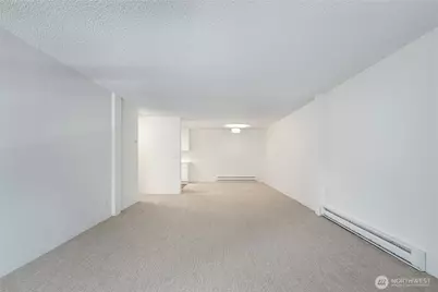9416 1st Avenue NE #111, Seattle, WA 98115 - Photo 8