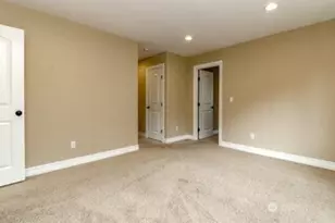 32113 Sunny Ln, Black Diamond, WA 98010 - Photo 20