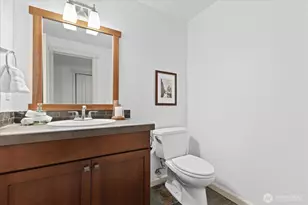 1555 Wildwood Blvd SW, Issaquah, WA 98027 - Photo 24