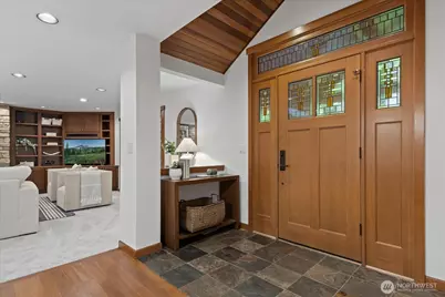 1555 Wildwood Boulevard SW, Issaquah, WA 98027 - Photo 8