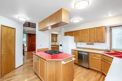 8408 129th Avenue SE, Newcastle, WA 98056 - Photo 14