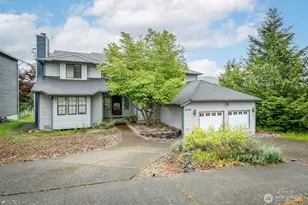 8408 129th Ave SE, Newcastle, WA 98056 - Photo 2