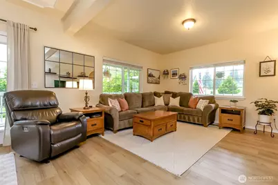 14146 Solberg Road SE, Yelm, WA 98597 - Photo 10