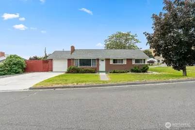 281 Mocliff Avenue, Ephrata, WA 98823 - Photo 1