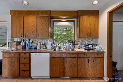 422 336th Street E, Roy, WA 98580 - Photo 8
