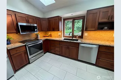 13632 Beverly Park Road, Lynnwood, WA 98087 - Photo 12