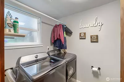 13632 Beverly Park Road, Lynnwood, WA 98087 - Photo 22