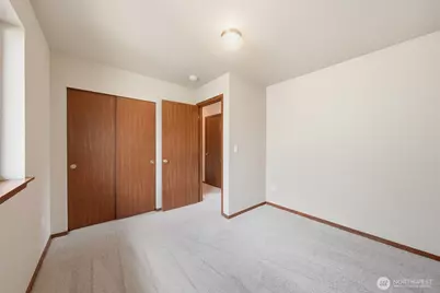 1721 Langdon Street, Sumner, WA 98390 - Photo 24