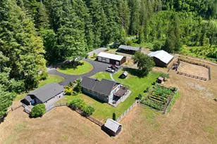 192 Skinner Rd, Randle, WA 98377 - Photo 2