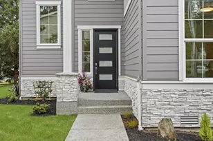 9205 NE 175th St, Bothell, WA 98011 - Photo 2