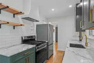 10106 16th Ave S, Seattle, WA 98168 - Photo 8