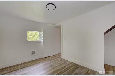 6405 Westside Highway, Castle Rock, WA 98611 - Photo 10