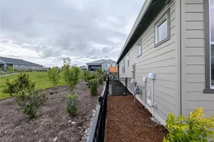 14830 207th Ave E, Bonney Lake, WA 98391 - Photo 32