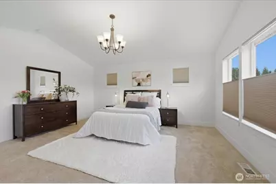 9330 Templeton Avenue SE, Snoqualmie, WA 98065 - Photo 16