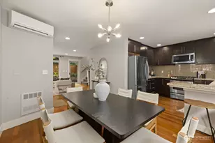 3122 Franklin Ave E, Seattle, WA 98102 - Photo 8