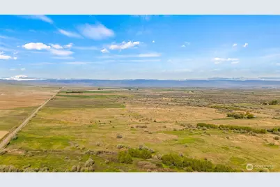3500 Island Road #South, White Swan, WA 98952 - Photo 4