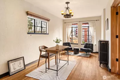 1106 NE 42nd #19, Seattle, WA 98105 - Photo 20