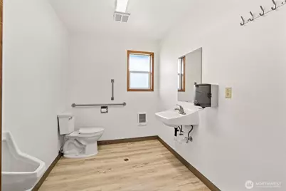 409 N 2nd Street, Westport, WA 98595 - Photo 8