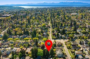 7062 Cleopatra Pl NW, Seattle, WA 98117 - Photo 20