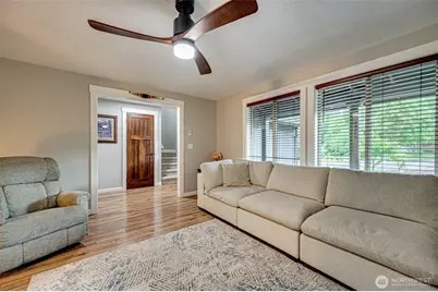 136 Charleston Drive, Kalama, WA 98625 - Photo 4