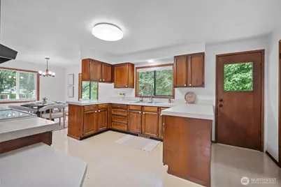 2357 Yew Street Road, Bellingham, WA 98229 - Photo 12