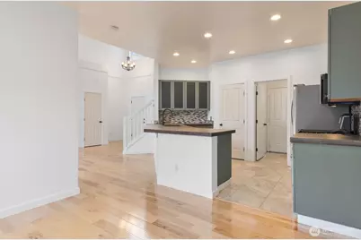 13332 SE 177th Court, Renton, WA 98058 - Photo 6