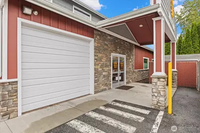 131 W Division St, Arlington, WA 98223 - Photo 4