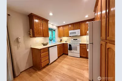 31808 Hinkleman Road S, Roy, WA 98580 - Photo 8