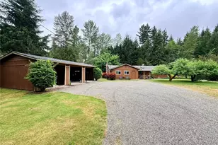 31808 Hinkleman Rd S, Roy, WA 98580 - Photo 2