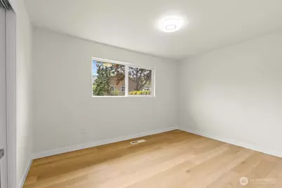308 E 84 Street, Tacoma, WA 98445 - Photo 4