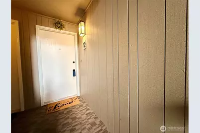 7901 196th Street SW #12, Edmonds, WA 98026 - Photo 4