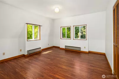2727 36th Avenue SW, Seattle, WA 98126 - Photo 18