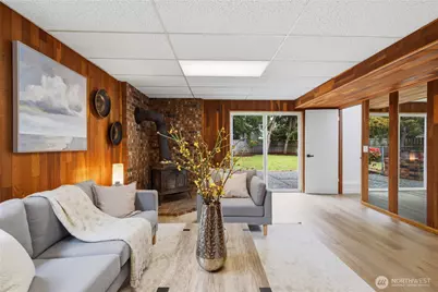 2208 Vashon Ave NE, Renton, WA 98059 - Photo 16