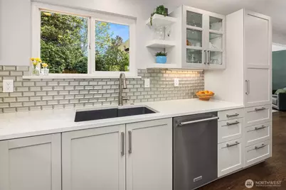 1457 8th Place S, Edmonds, WA 98020 - Photo 6