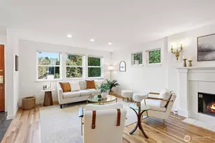 3813 NE 70th St, Seattle, WA 98115 - Photo 6
