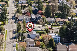 3813 NE 70th St, Seattle, WA 98115 - Photo 2