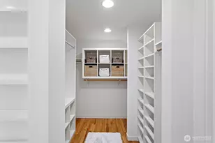 3813 NE 70th St, Seattle, WA 98115 - Photo 22