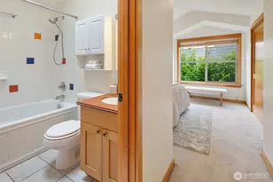 140 21st Ave E, Seattle, WA 98112 - Photo 18