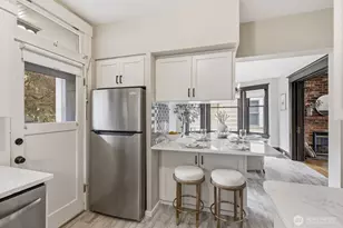 726 20th Ave E, Seattle, WA 98112 - Photo 20
