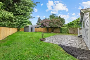 335 N Madison St, Monroe, WA 98272 - Photo 6